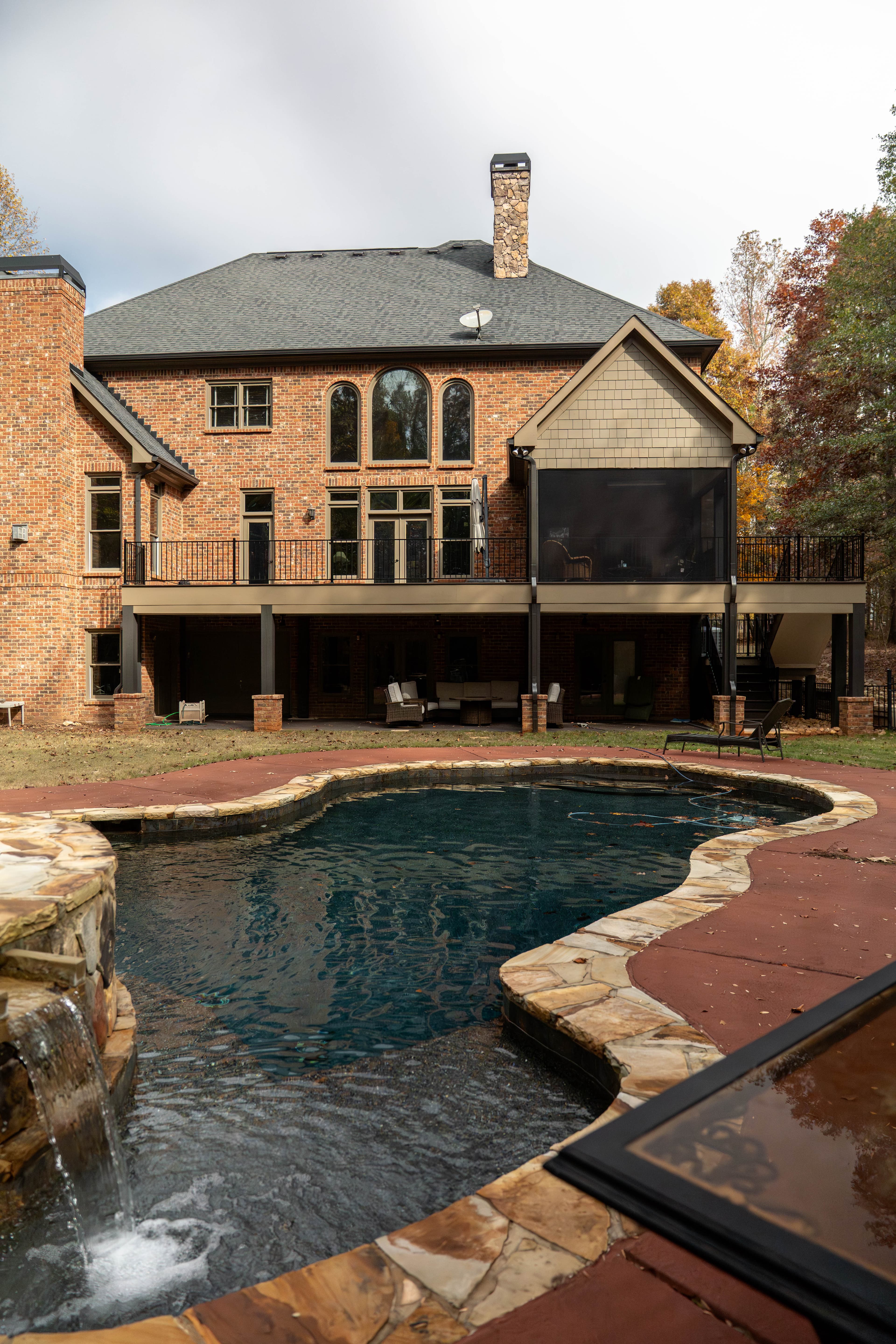 Screened Porch & Covered Deck